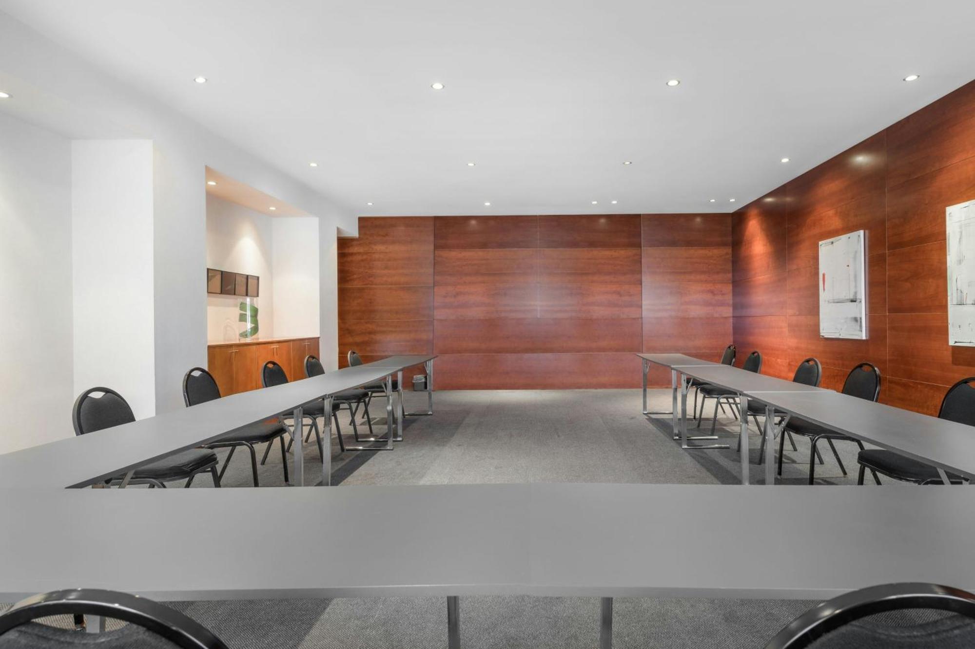 Ac Hotel Alcala De Henares By Marriott Exterior photo