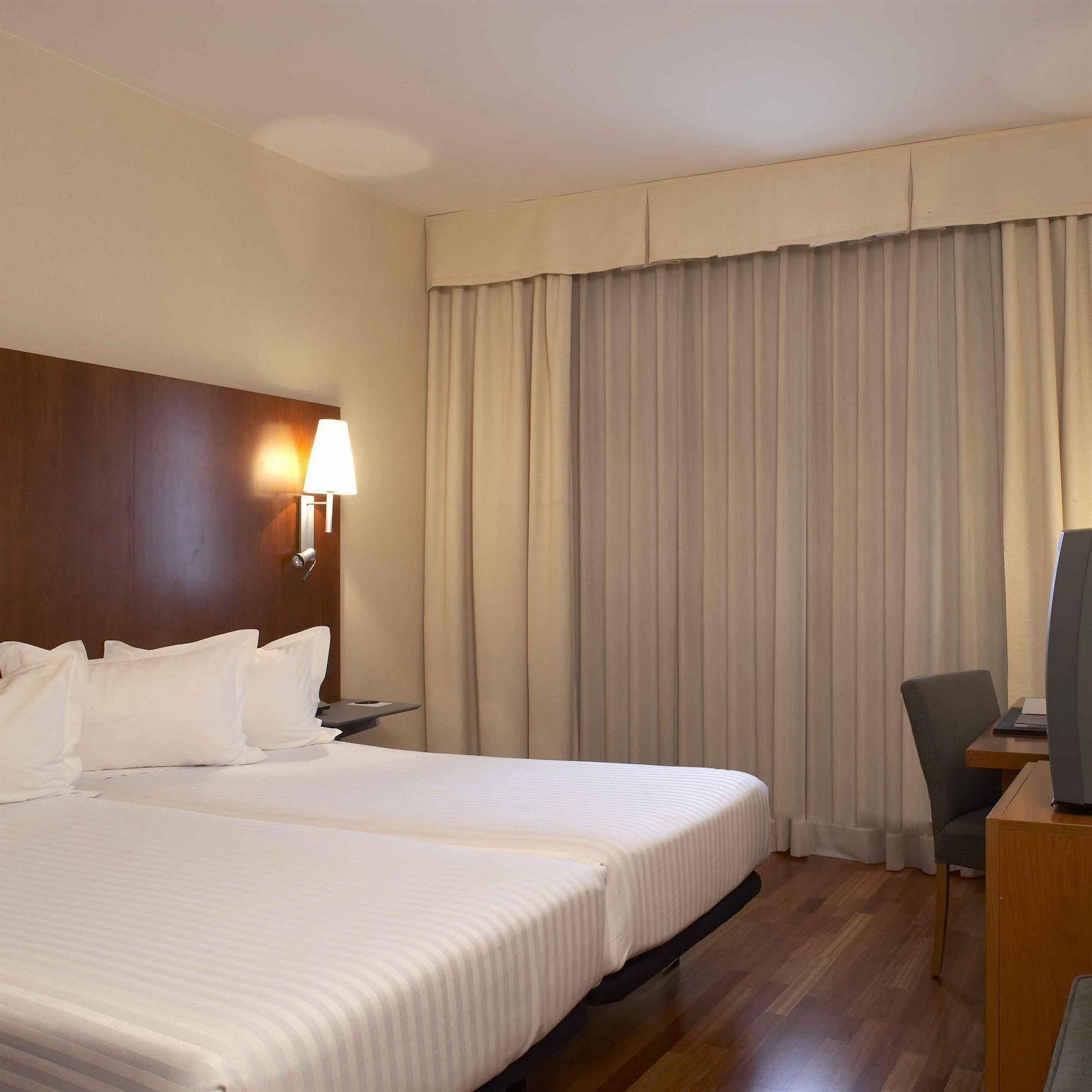Ac Hotel Alcala De Henares By Marriott Exterior photo
